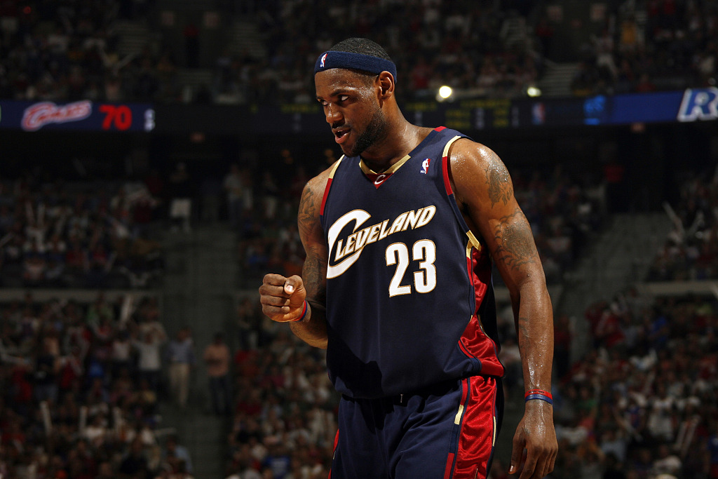 赛事统计-名记：联盟内部人士普遍认为 骑士是詹姆斯下赛季最有可能的去处